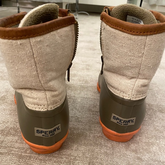 Sperry Saltwater Duck Boots - Picture 2 of 4